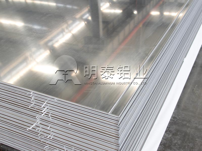 沙金990铝业_油箱用5052铝板价格由郑州铝板厂家来说